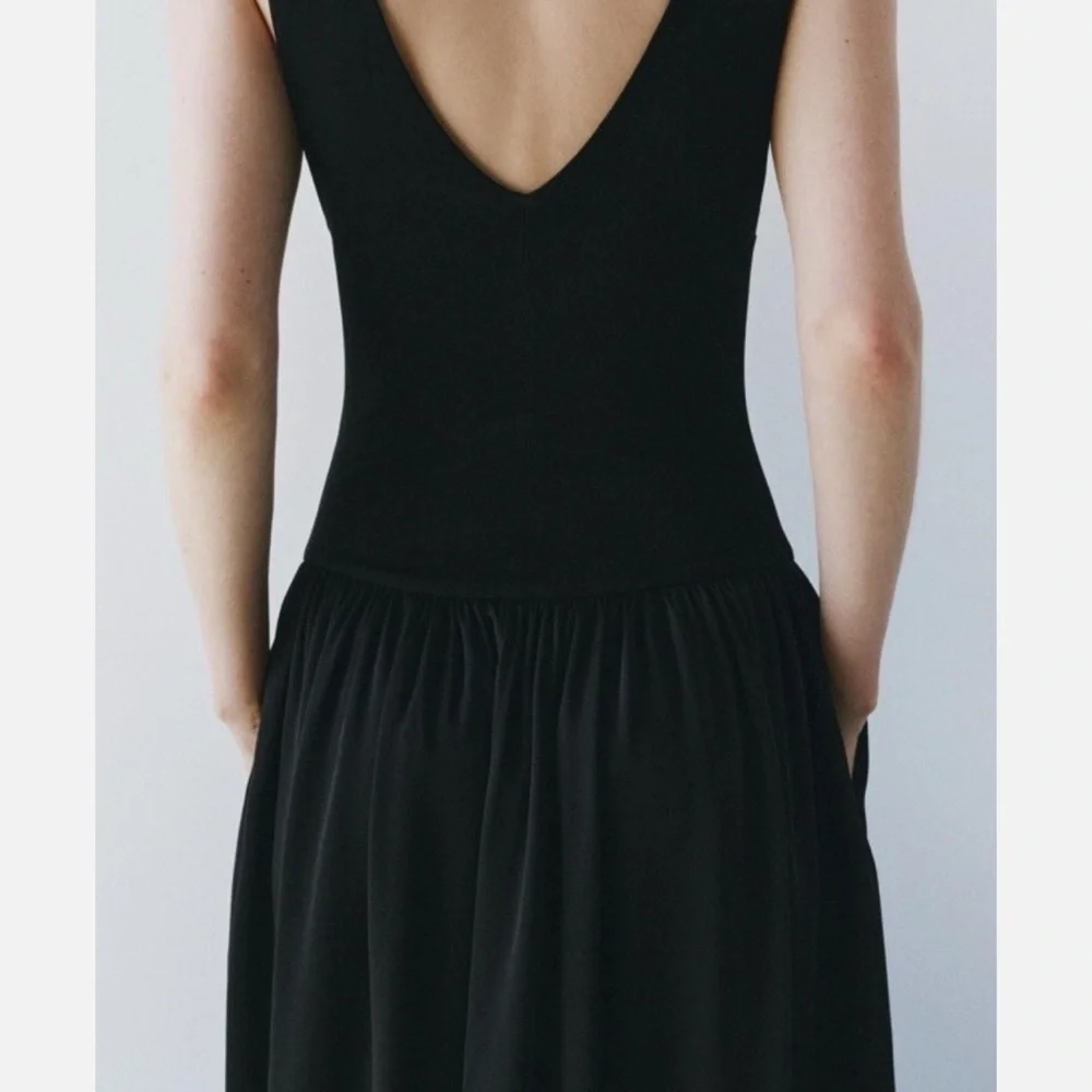 ZARA WOMAN CONTRAST MIDI DRESS ZW COLLECTION V-NECK WIDE STRAP Size XS - Picture 3 of 10
